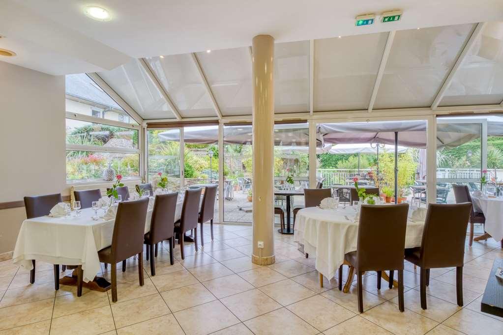 Brit Hotel Le Cygne Saint-Hilaire-du-Harcouët Restaurang bild