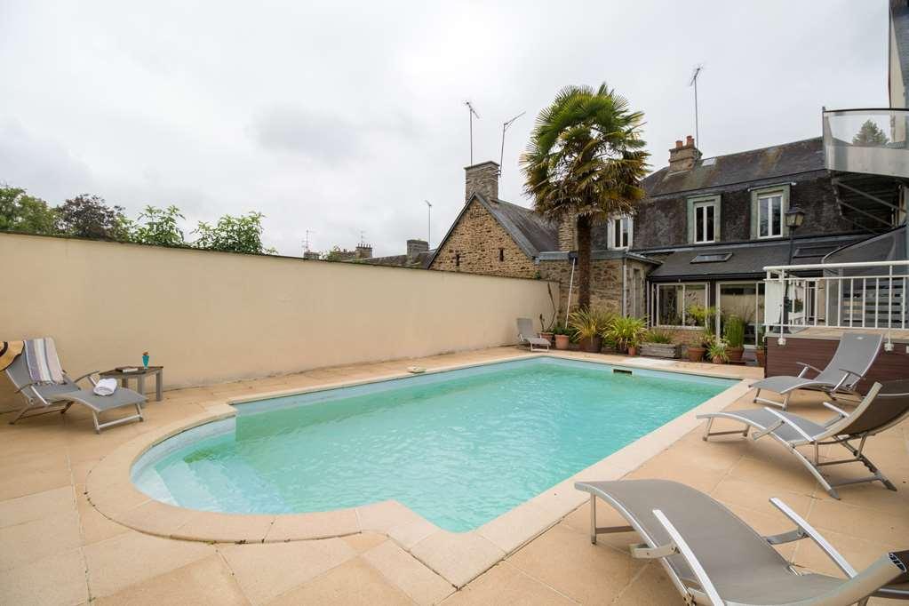 Brit Hotel Le Cygne Saint-Hilaire-du-Harcouët Bekvämligheter bild